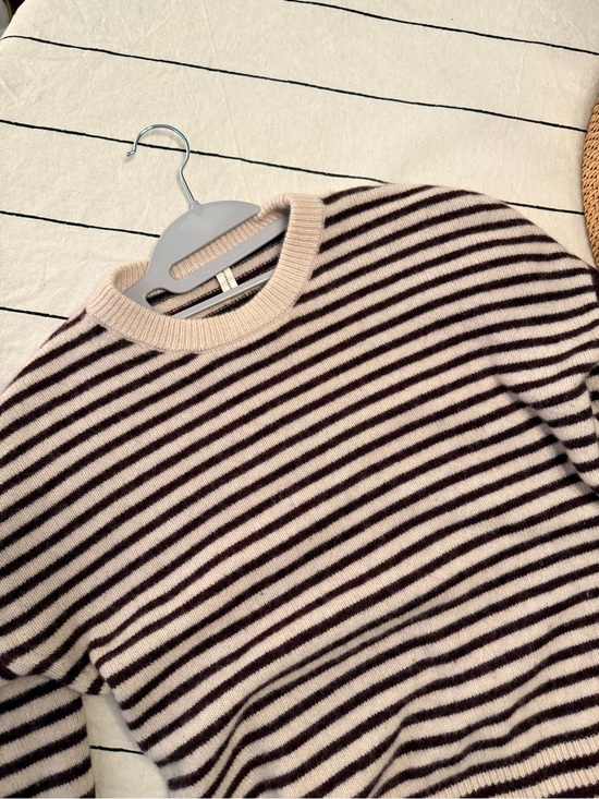 Christina Sweaters - Christina lehr Striped Cashmere Crewneck Sweater in Cream and Dark Brown